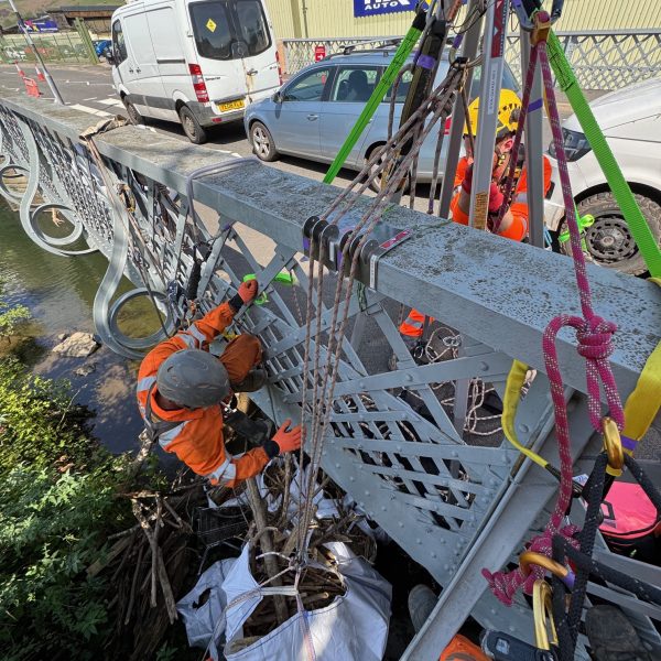 Imperial Bridge Porth – Debris clearance, removal and rescue cover –  Rhondda Council – Bes Group website image